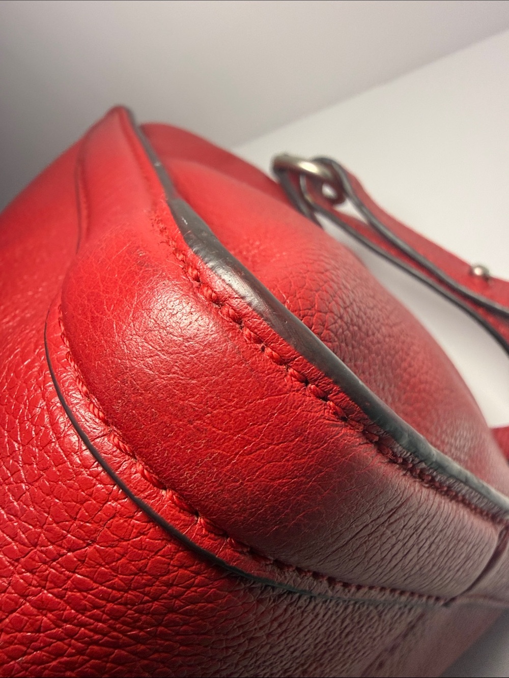 Alexander McQueen Red Pebbled Leather Skull Padlock Satchel Crossbody - Picture 9 of 16
